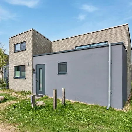In Lembruch-duemmer With Kitchen