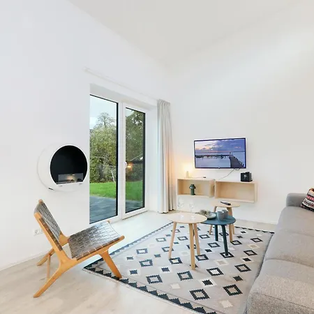 Holiday home In Lembruch-duemmer With Kitchen *